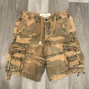 Abercrombie and Fitch men’s cargo shorts